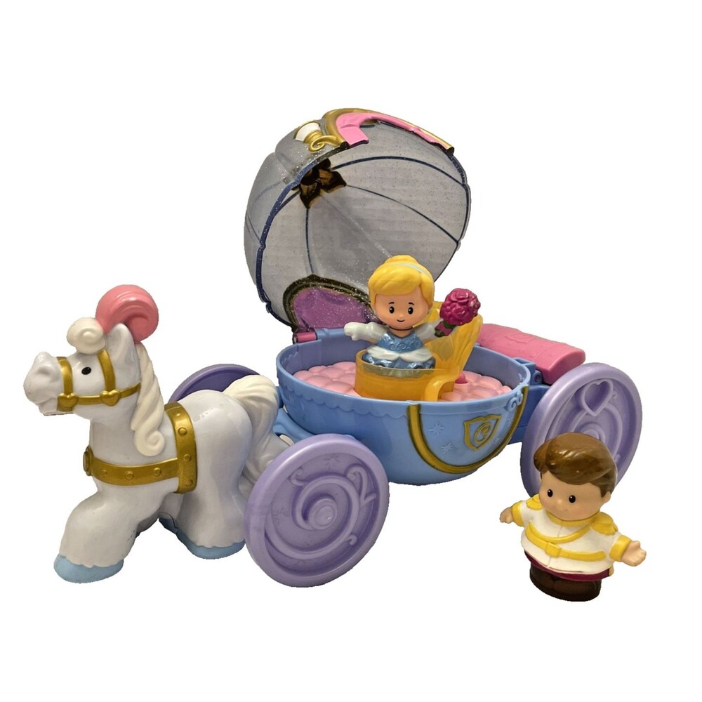Fisher Price Little People Cinderella Carriage Lights & Sounds Works & 2 Figures